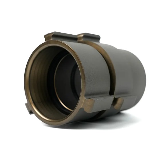 Hvordan koble NH -brannslangen til brannslangen?